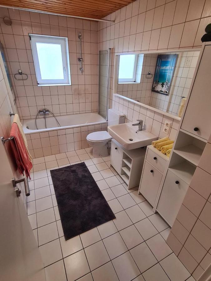 Ferienwohnung Steigerwald 게롤즈호펜 외부 사진